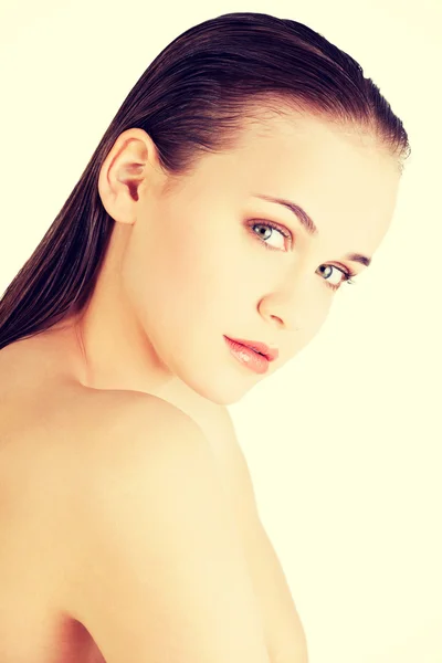 Bella faccia delle donne con pelle fresca e pulita — Foto Stock