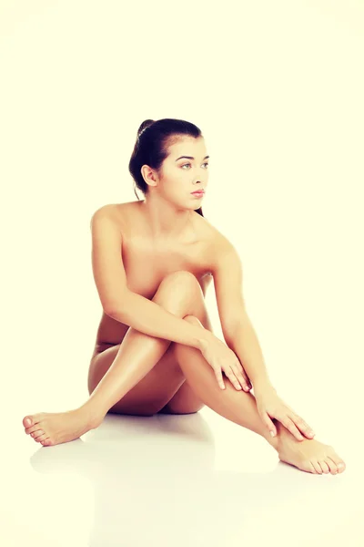 Szexi illeszkedik meztelen nő egészséges tiszta bőr — Stock Fotó