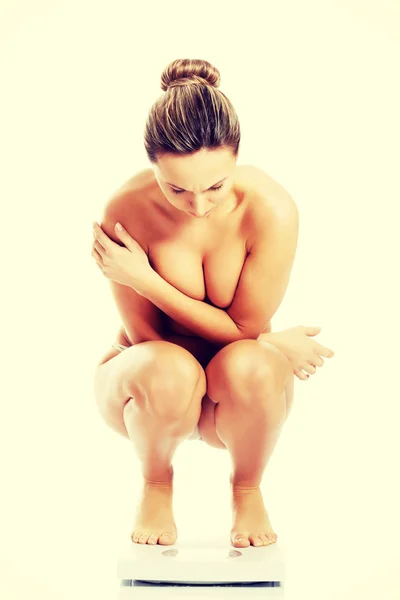 スコープの裸の女性. — ストック写真