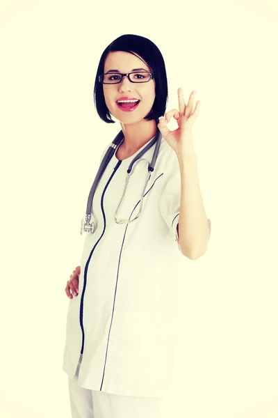 Nurse gesturing perfect — Stock Photo, Image