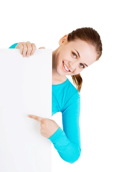 Mulher feliz com bordo — Fotografia de Stock