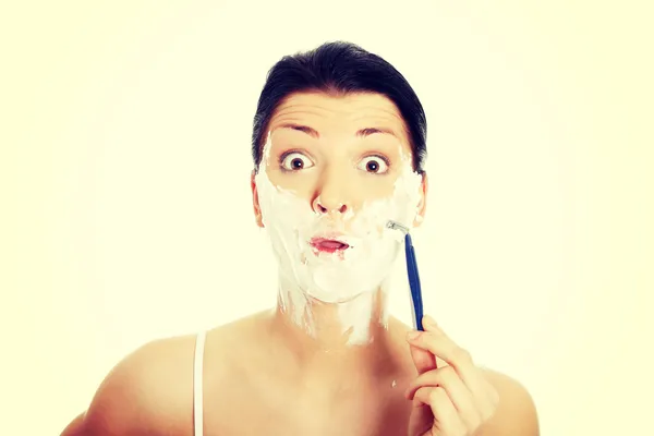 Young woman have morning shave — Stock Photo, Image