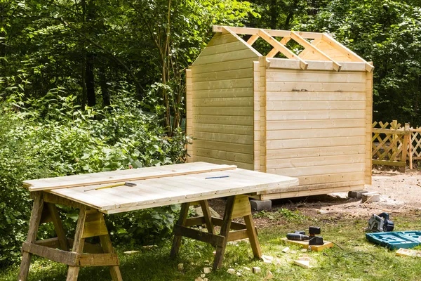 Construction of a wooden hut — Stock Photo, Image