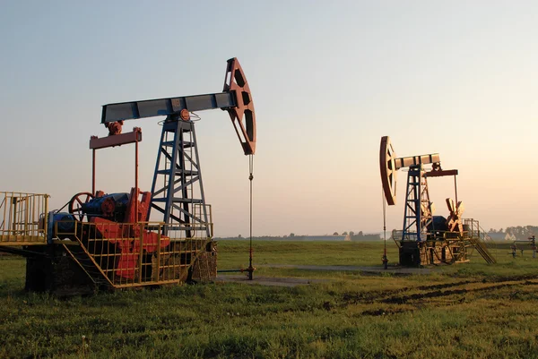 An oil pump jack — Stock Photo, Image