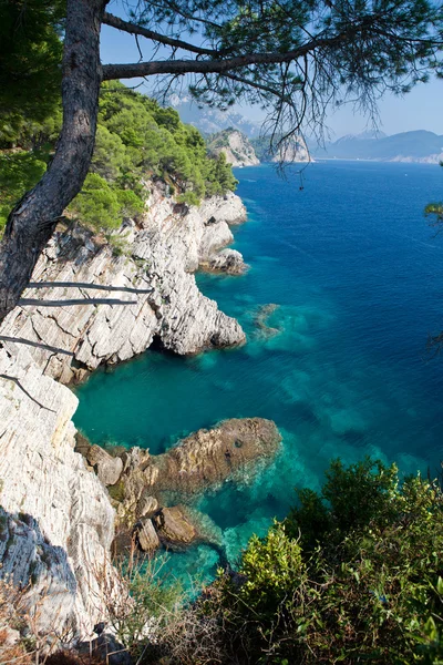 Montenegro costa vicino a Petrovac — Foto Stock