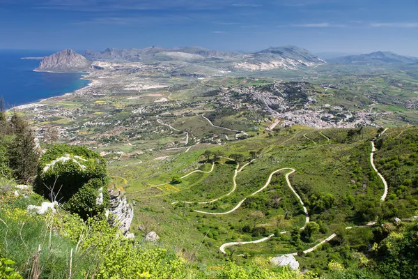 landcsape Sicilya şehirden erice, İtalya