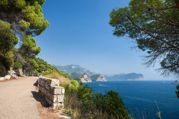 Meeresküste in Petrovac, Montenegro — Stockfoto