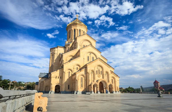 Katedrála Nejsvětější Trojice tbilisi, Gruzie — Stock fotografie