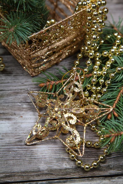黄金のクリスマスの装飾 — ストック写真