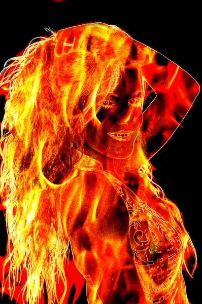 A tűz a gyönyörű nő — Stock Fotó