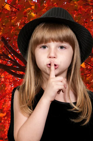 Girl Saying Be Quiet — Stock Photo, Image