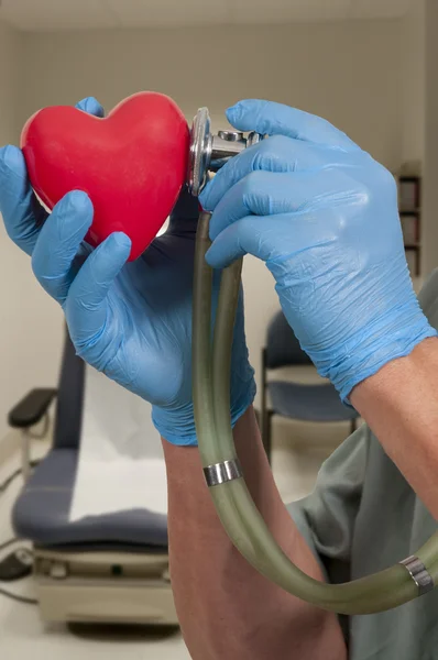 Cardiologista masculino — Fotografia de Stock