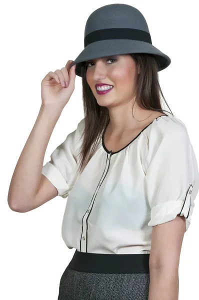 Femme portant un chapeau — Photo