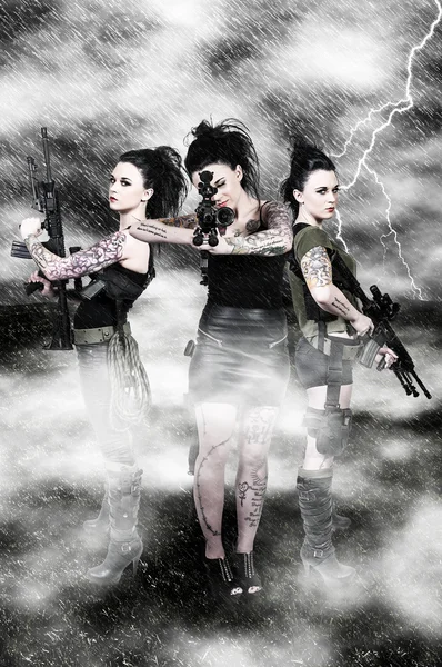 Women with Assault Rifles — Stock Photo, Image