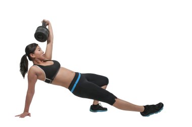 Asyalı kadın ağırlıkları ile çalışma