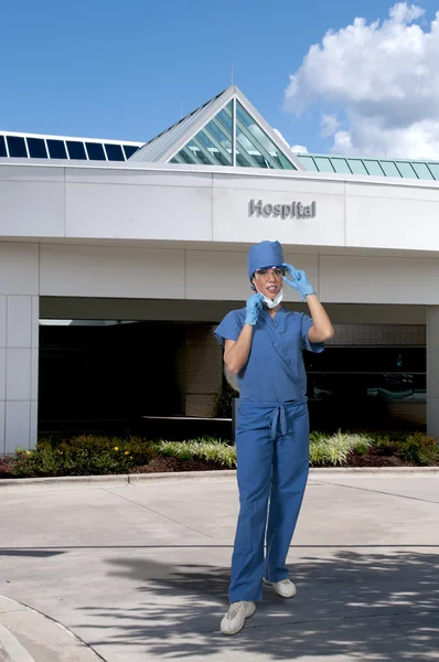 Beautiful Woman Surgeon — Stock Photo, Image