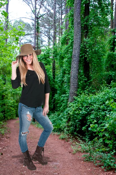 Woman Wearing Hat — Stock Photo, Image