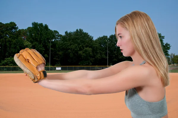 Mujer jugador de béisbol — Foto de Stock