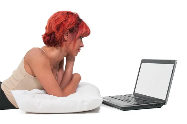 Vrouw met laptop — Stockfoto