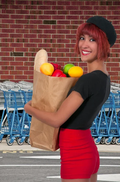 Woman Grocery Shopping — Stock Photo, Image