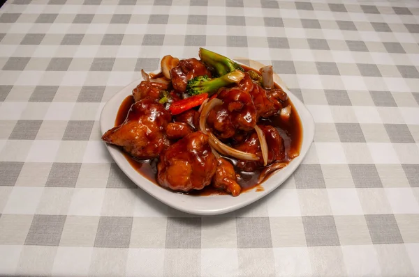 Cocina China Tradicional Auténtica Conocida Como Pollo Tsu General —  Fotos de Stock