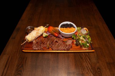 Meksika yemeği en iyi Carne Asada olarak bilinir.