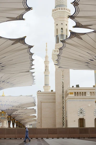 Al-Madina-Moschee — Stockfoto