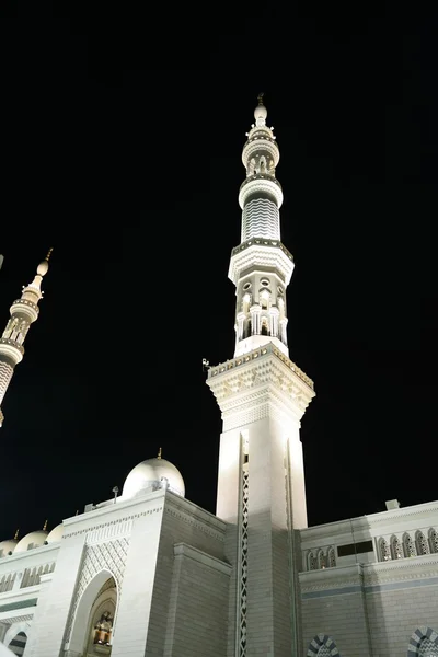 Medina-Moschee bei Nacht — Stockfoto