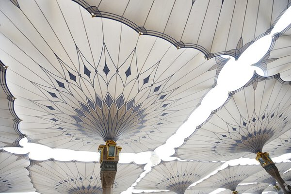 Исламская священная мечеть в Мадине
