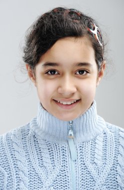 tatlı kız portresi