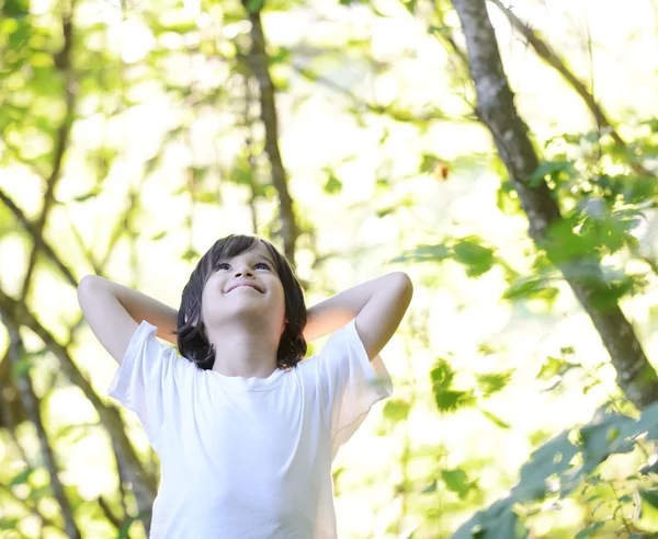 Disfrutando de la naturaleza —  Fotos de Stock