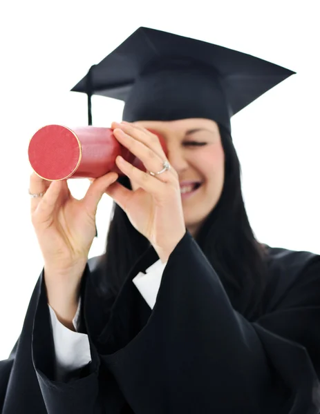 Студентська дівчина в академічній сукні, випускний та диплом — стокове фото