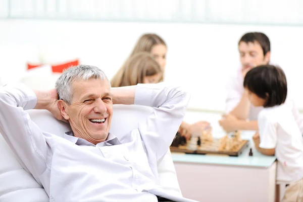 Familia feliz — Foto de Stock