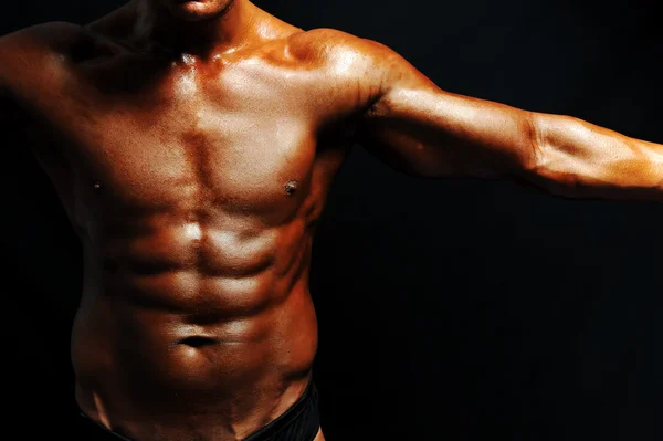 Bodybuilder stark som en sten. — Stockfoto