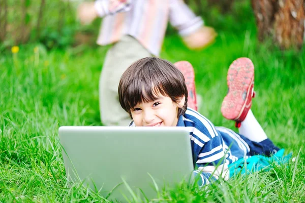 Happy children in nature outdoor — Stock Photo, Image