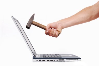 laptop o çökmesine el