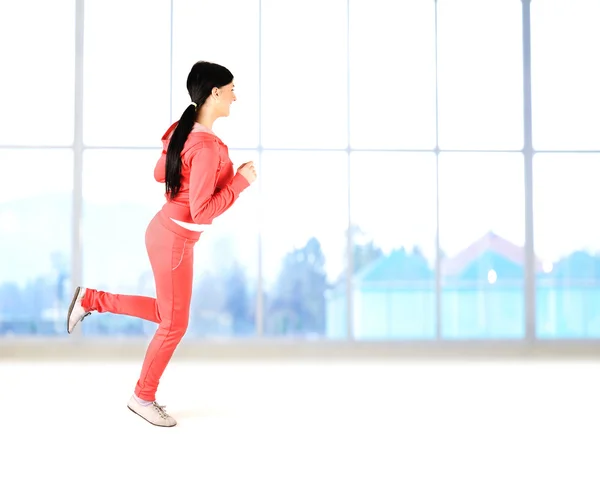 Fitnes, aktivní krásná zdravá dívka — Stock fotografie