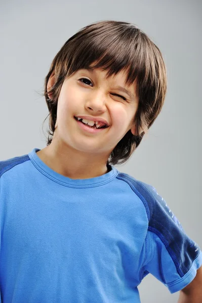 Retrato de primer plano del niño — Foto de Stock