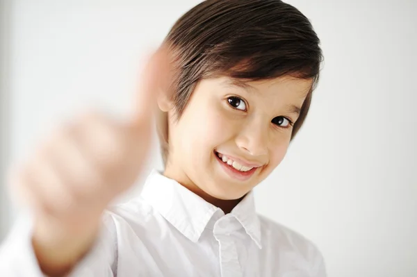 Retrato de primer plano del niño —  Fotos de Stock