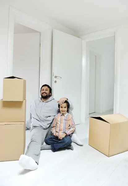 Father and son at new home — Stock Photo, Image