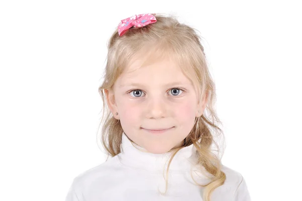 Hezká blondýnka malá holka portrét — Stock fotografie