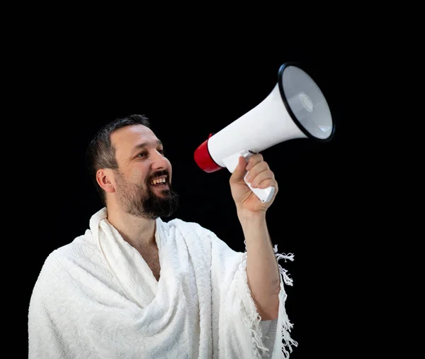 Bonito Homem Com Barba Gritando Através Megafone Para Hajj Mekkah — Fotografia de Stock