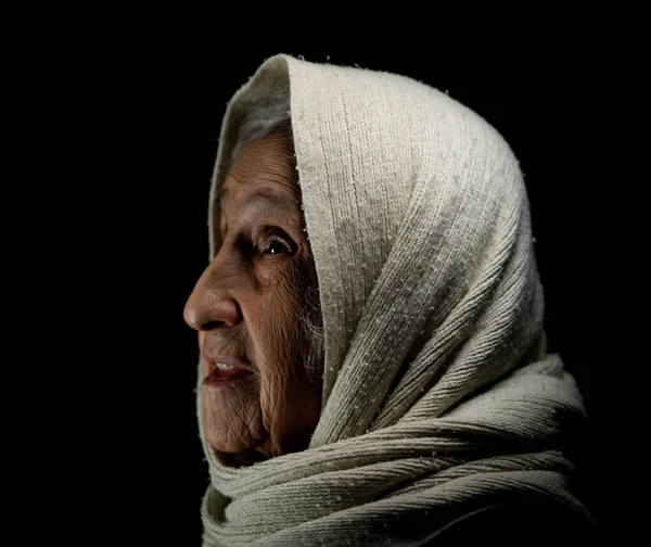 Пожилая Женщина Платком Студийный Портрет Высокое Качество Фото — стоковое фото