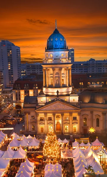 Berlin gendarmenmarkt Boże Narodzenie zachód słońca — Zdjęcie stockowe