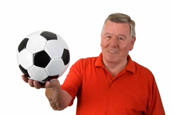 Vecchio con pallone da calcio — Foto Stock