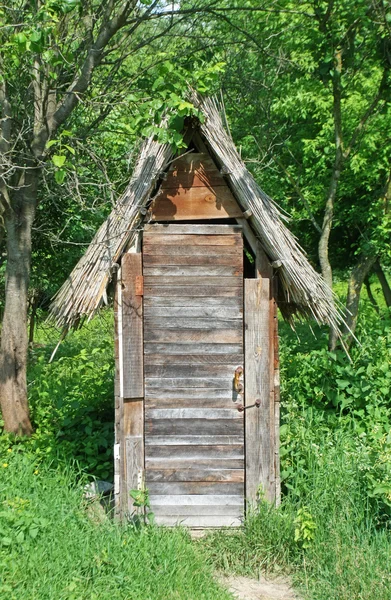 Casa toilette in legno — Foto Stock