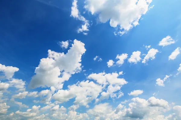Nori pe cer — Fotografie, imagine de stoc
