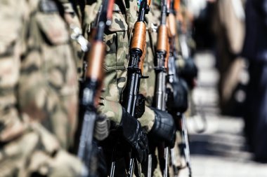 askerleri Mart ayında oluşumu