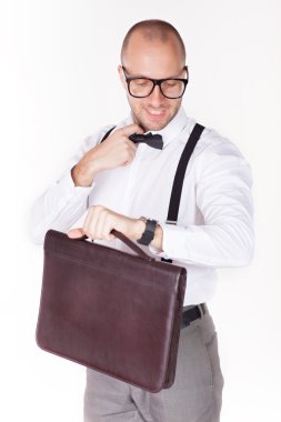 zaman kontrol ediyorum. endişeli genç işadamı