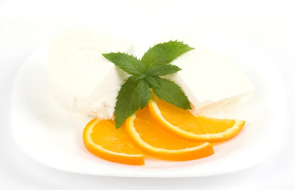 Vanilleeis mit Orangenscheiben — Stockfoto